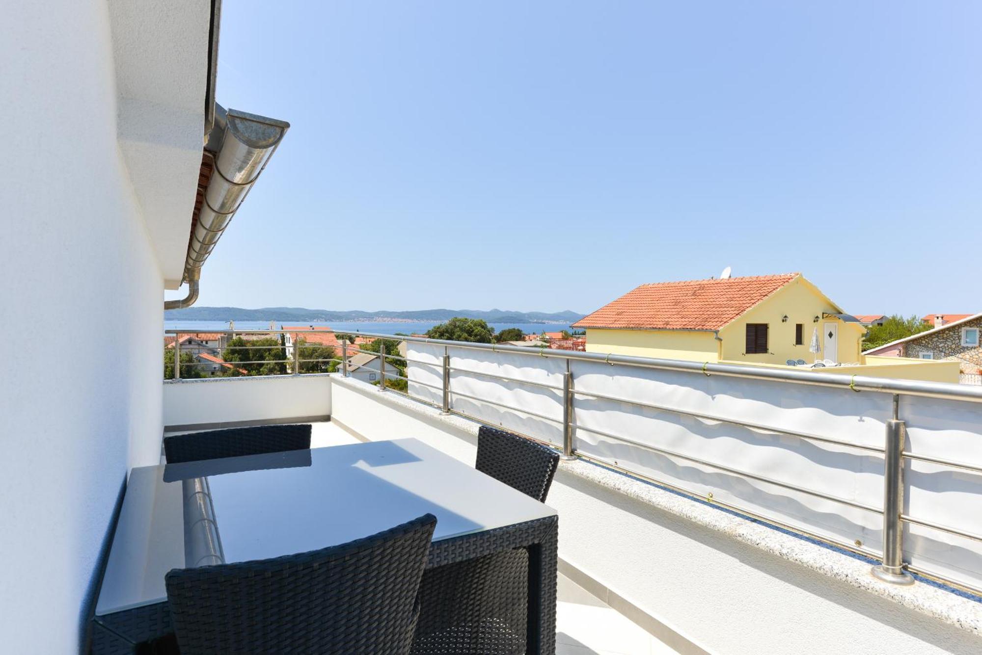 Apartmani Martin Mit Beheiztem Pool With Heated Pool Бибинье Экстерьер фото
