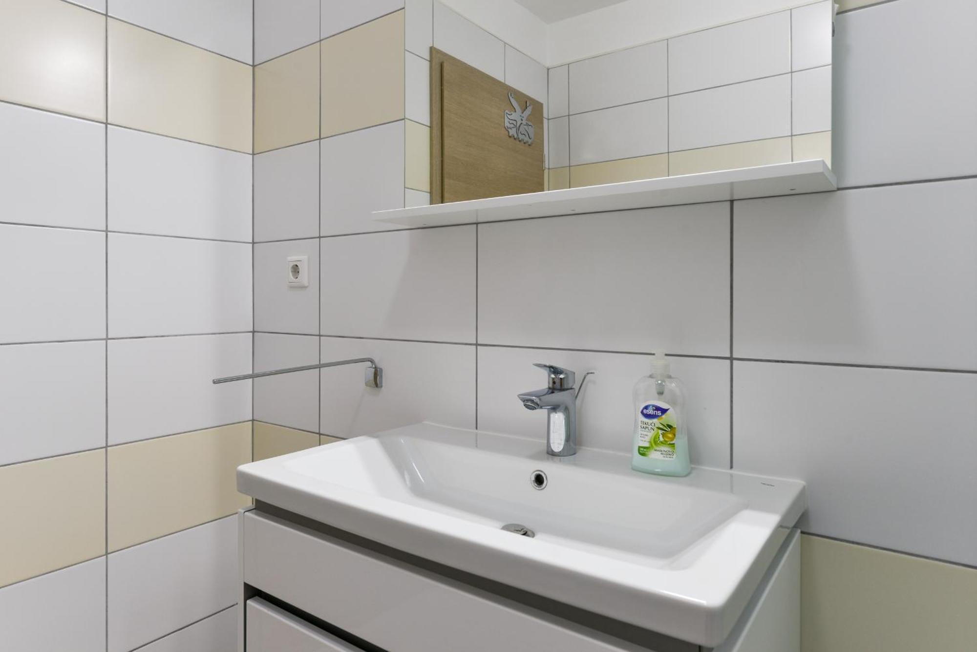 Apartmani Martin Mit Beheiztem Pool With Heated Pool Бибинье Экстерьер фото