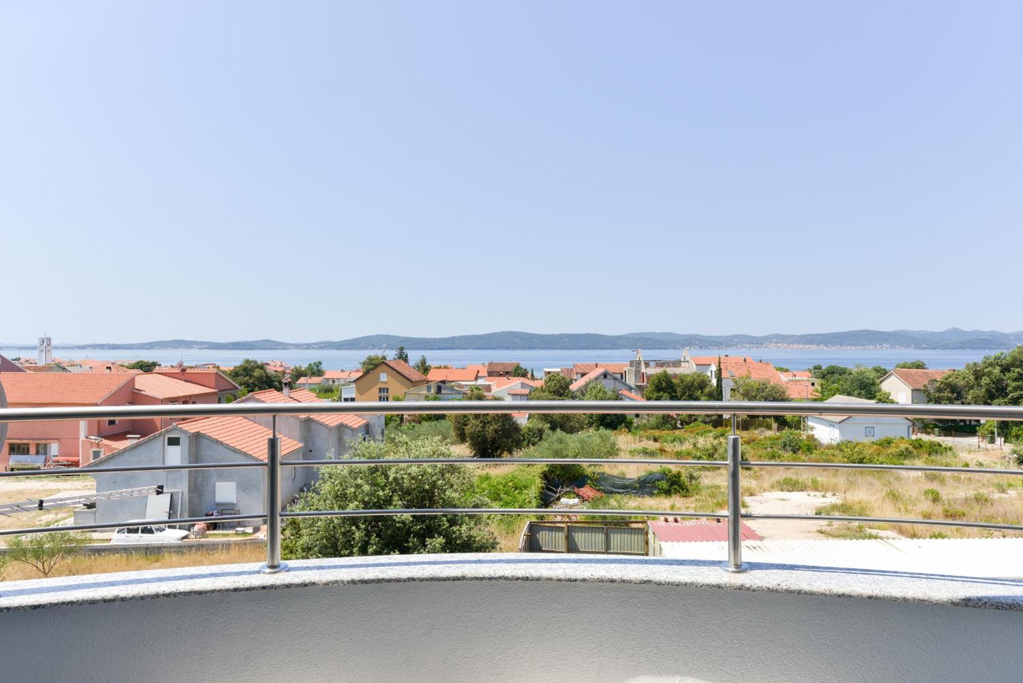 Apartmani Martin Mit Beheiztem Pool With Heated Pool Бибинье Экстерьер фото
